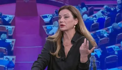 Vokshi: Nuk përjashtohet asnjë formë proteste, as greva e urisë në ditët në vijim