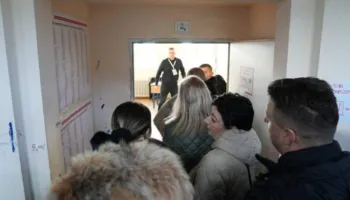 Votimi deri në orën 17:00, shkon në 38% pjesëmarrja e votuesve në zgjedhjet parlamentare në Kosovë