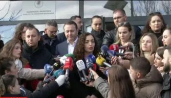 Voton Vjosa Osmani: Zgjedhjet duhet të krijojnë qeverinë e re, qytetarët të dalin të votojnë