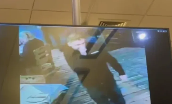 Vrasja e Liridonës, momenti kur Naim Murseli sinjalizon ekzekutorin, prek hundën. Në Gjykatë vendoset audio e britmave të fëmijëve