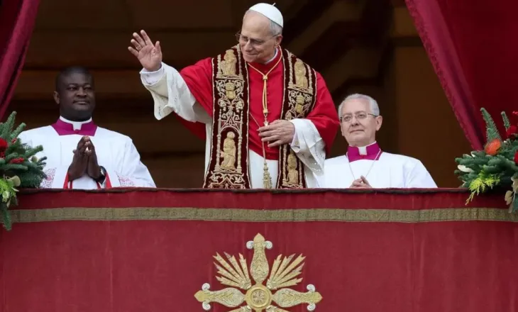 “Vuajtjet e njerëzimit bërtasin!”/Papa Leone XIV mban meshën e Krishtlindjeve: Mos harroni tendat e Gazës, refugjatët dhe…