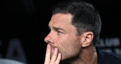 Xabi Alonso “blen kohë”… Sevilla si test i ri për të ardhmen, por situata mbetet e pasigurt