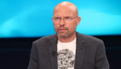 Ylli Manjani: Erdhi më në fund dita të rrëzojmë Ramën, po çe do se Vrenozi na hyri në Big Brother…