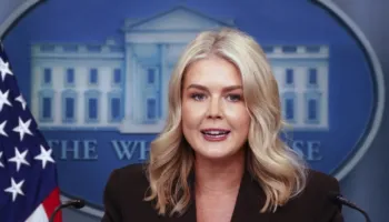 Zëdhënësja e Shtëpisë së Bardhë njofton se është shtatzënë me fëmijën e saj të dytë