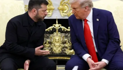 Zelensky mbërrin në Florida për takimin me Trump, Kremlini: Pas takimit, Putin sërish bisedë telefonike me Presidentin e SHBA