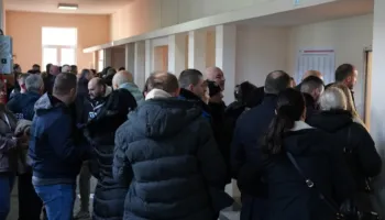 Zgjedhjet e parakohshme në Kosovë, Lista Serbe voton në mënyrë kolektive në Mitrovicën e Veriut