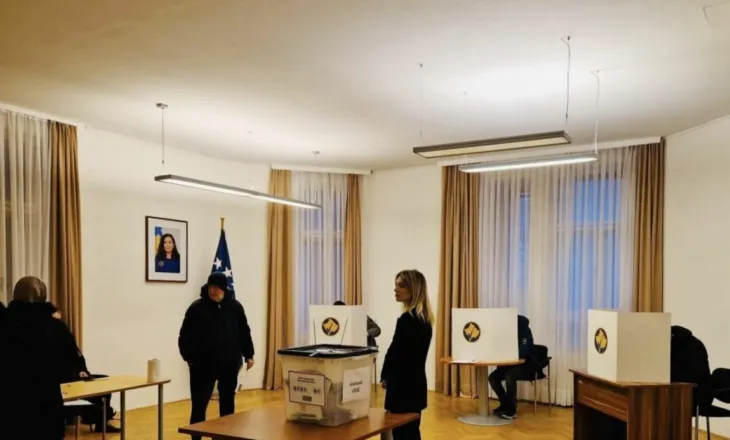 Zgjedhjet e parakohshme parlamentare në Kosovë, diaspora voton në përfaqësitë diplomatike