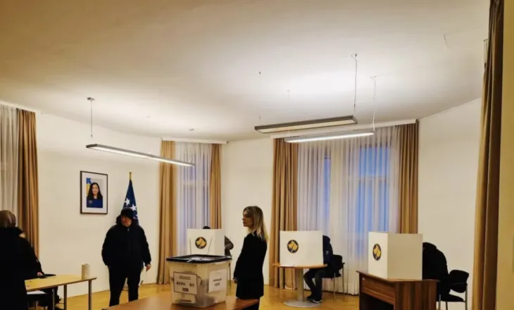 Zgjedhjet e parakohshme parlamentare në Kosovë, diaspora voton sot në përfaqësitë diplomatike