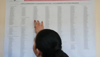 Zgjedhjet në Kosovë/ KQZ raporton mbi 2% pjesëmarrje në dy orët e para