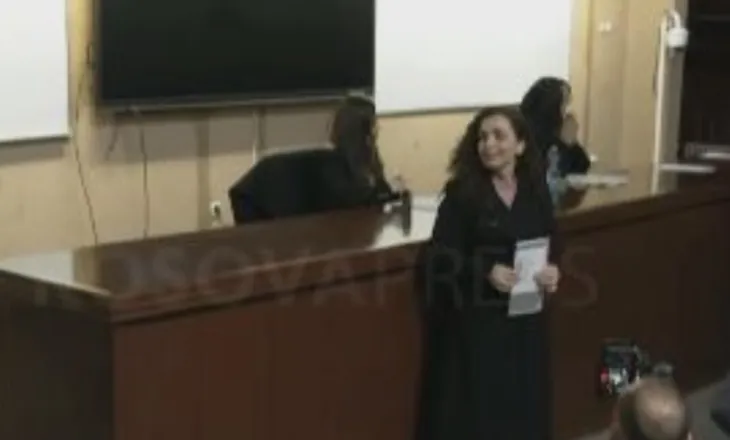 Zgjedhjet në Kosovë/ Presidentja Vjosa Osmani voton në Prishtinë