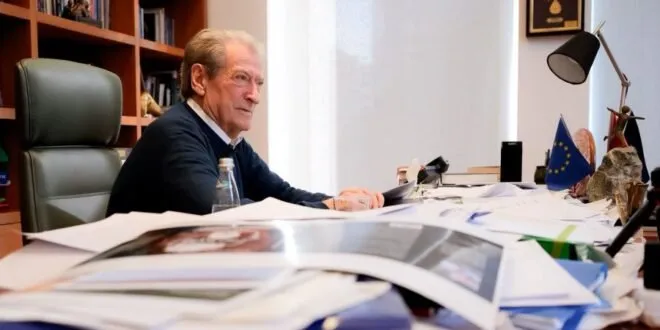 Zgjidhja e vetme kundër kësaj qeverie është qytetari shqiptar me revoltën dhe zemërimin e tij