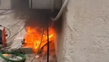 Zjarr brenda dhe jashtë Parlamentit/ Merr flakë fibra e transmetimit të Kuvendit