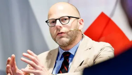 Zot, ky është budallallëk/ Toby Vogel akuzon Kallas për idenë e hedhur lidhur me dialogun Kosovë-Serbi