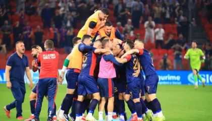 Zyrtare, Vllaznia ndan rrugët me lojtarin