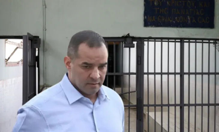 10 ditë pas vrasjes së Jani Aliaj! Plagoset rëndë me thikë në qeli Dhimitër Meci