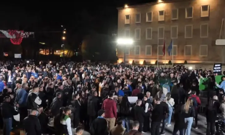 1350 efektivë në terren, Kryeministria ‘vishet’ me gardh metalik/ Çfarë do ndodhë në protestë?