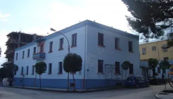 31-vjeçari i jep fund jetës, gjendet në shkallët e banesës