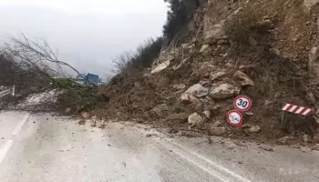 40 cm ujë dhe rrugë të dëmtuara/ Probleme në Qarkun e Shkodrës, me kritike paraqitet situata në Fushë Arrëz dhe Obot