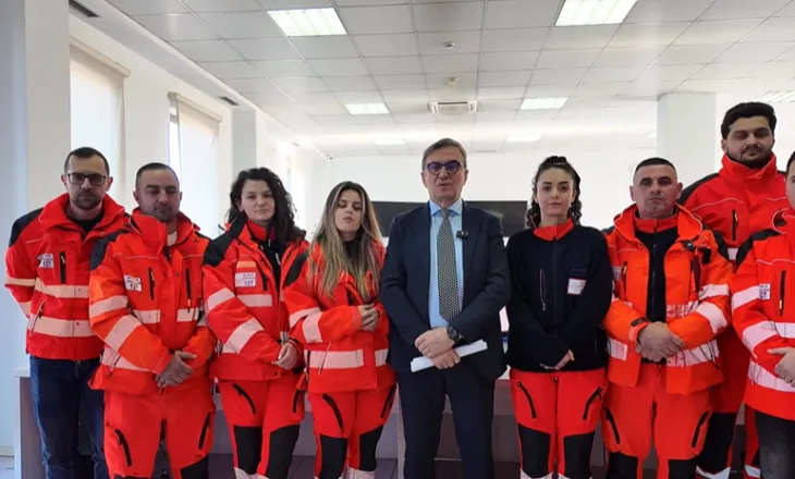 441 mijë thirrje në QKUM gjatë 2025, Brataj: Festoni me përgjegjësi