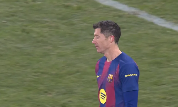 45′ e para: Fermin Lopez nuk mjafton, Lewandowski shënon në portën e gabuar. “Heshtje” për Bayern, Chelsea dhe Juventus (video)