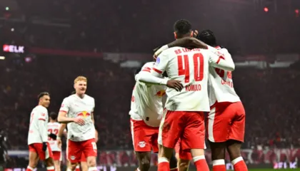 45′ e para: Leipzig befason Bayernin, Arsenal “paqe” ndaj Nottingham (video)