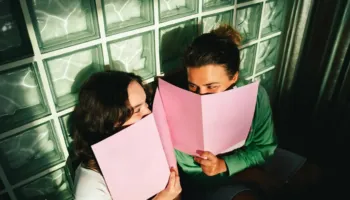 9 mënyra të mbështetura nga shkenca për t’u ndier më mirë në vitin 2026