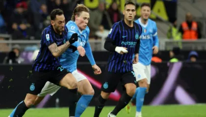 95’ mbi vullkan/ Katër gola dhe një barazim 2-2 në superndeshjen Inter-Napoli