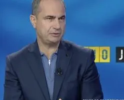 A do të ngujohen demokratët?/ Boçi: Çfarë do bëjmë nesër ndryshe nga protesta e 21 janarit? Grupi parlamentar i PD…
