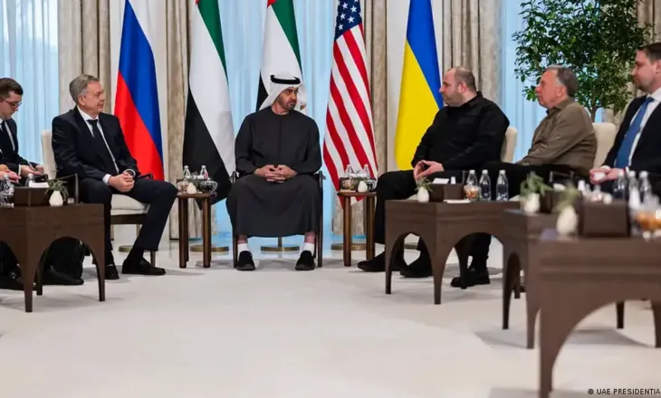 A do të sjellin bisedimet Ukrainë-Rusi fundin e luftës?