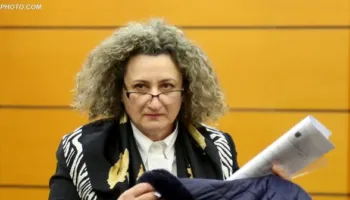 A do të vijojë të jetë në detyrë? BIRN: SPAK regjistron procedim penal për gjyqtaren Irena Gjoka