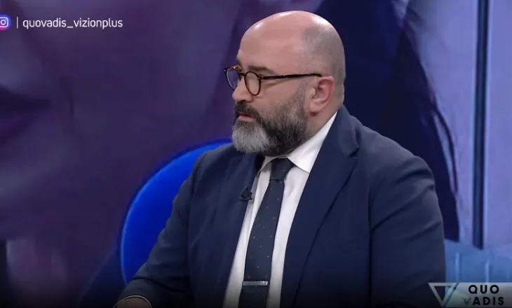 A duhej pezulluar zv.kryeministrja? Juristi: Jo, Kushtetuta thotë se imuniteti i deputetit është i njëjtë me atë të ministrit