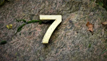 A e dini kuptimin e numrit 7, çfarë simbolizon?