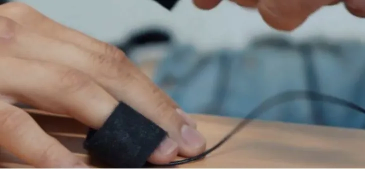 A e dinit? Lëkura vepron si sensor që sinjalizon sëmundjet