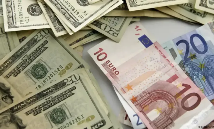 A është dollari i dobët rrezik për Europën?