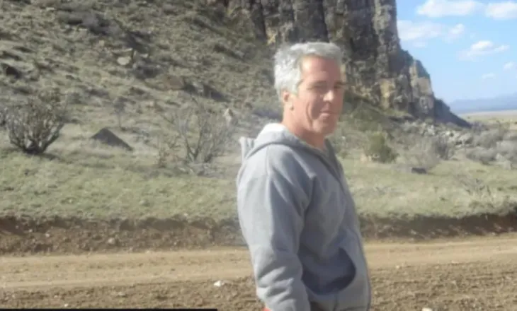 “A janë publikuar të gjitha dosjet e Epstein?”, demokratët amerikanë: Po mbahen të fshehura rreth 2.5 milionë dokumente