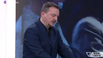 A rrezikojnë qeverinë deklaratat e Ramës përballë përfaqësuesve amerikanë? Vokshi: Jo, ia ka “shkulur puplat” opozitës