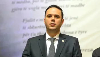 Abdixhiku paralajmëron largimin si kreu i LDK: Dorëheqjen do ta dorëzoj në Kuvendin e partisë