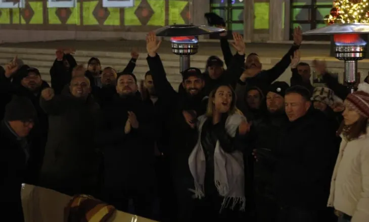 Adriatik Lapaj në protestë për rrëzimin e Edi Ramës, policia në gatishmëri, ja rrugët që bllokohen