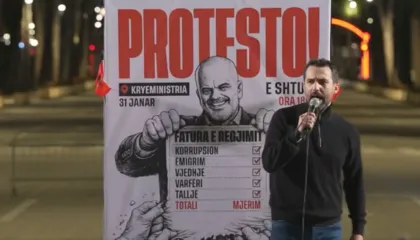 Adriatik Lapaj: Rama sfidon popullin, drejtësinë dhe SHBA-në me Belindën në krah