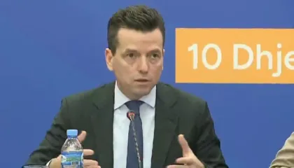 Agron Shehaj del hapur kundër Berishës: Nuk më kanë votuar që të ulem me partitë e vjetra!