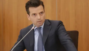 Agron Shehaj: Nuk ulemi në tryezë me PD kur Berisha bën siç don ai