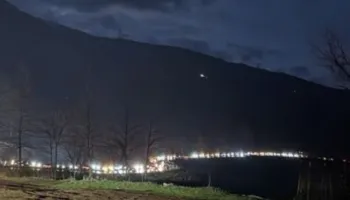 Aksi rrugor Prrenjas-Elbasan i ‘paralizuar’ nga trafiku, prej disa orësh automjetet në radhë kilometrike