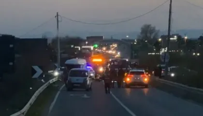 Aksident i rëndë në aksin Lezhë-Laç, 4 të plagosur pas përplasjes së dy makinave