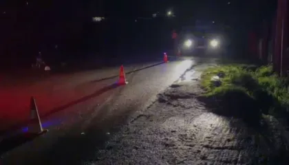 Aksident i rëndë në Fier/ ‘Benz-i’ përplas çiftin e bashkëshortëve, transportohen me urgjencë në spital