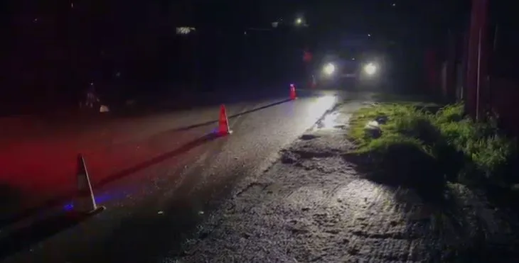 Aksident i rëndë në Fier/ ‘Benz-i’ përplas çiftin e bashkëshortëve, transportohen me urgjencë në spital