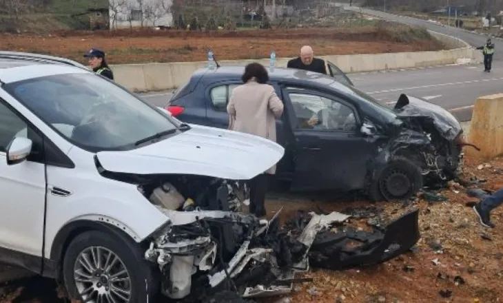 Aksident i rëndë në rrugën nacionale Maqellarë-Peshkopi, plagosen 4 persona