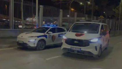 Aksident me vdekje në Durrës, 68-vjeçari përplaset nga makina dhe humb jetën