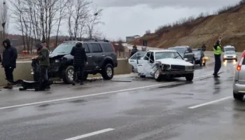 Aksident në rrugën nacionale Peshkopi–Maqellarë, tre të lënduar