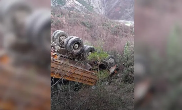 Aksidenti në Gramsh, zjarrfikësit: Një nga operacionet më të vështira e të dhimbshme, humbja na preku të gjithëve