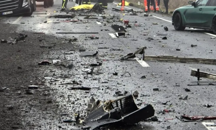 Aksidenti që iu mori jetën 7 tifozë të PAOK, në minibus u gjet drogë, shoferi kishte marrë substanca të ndaluara